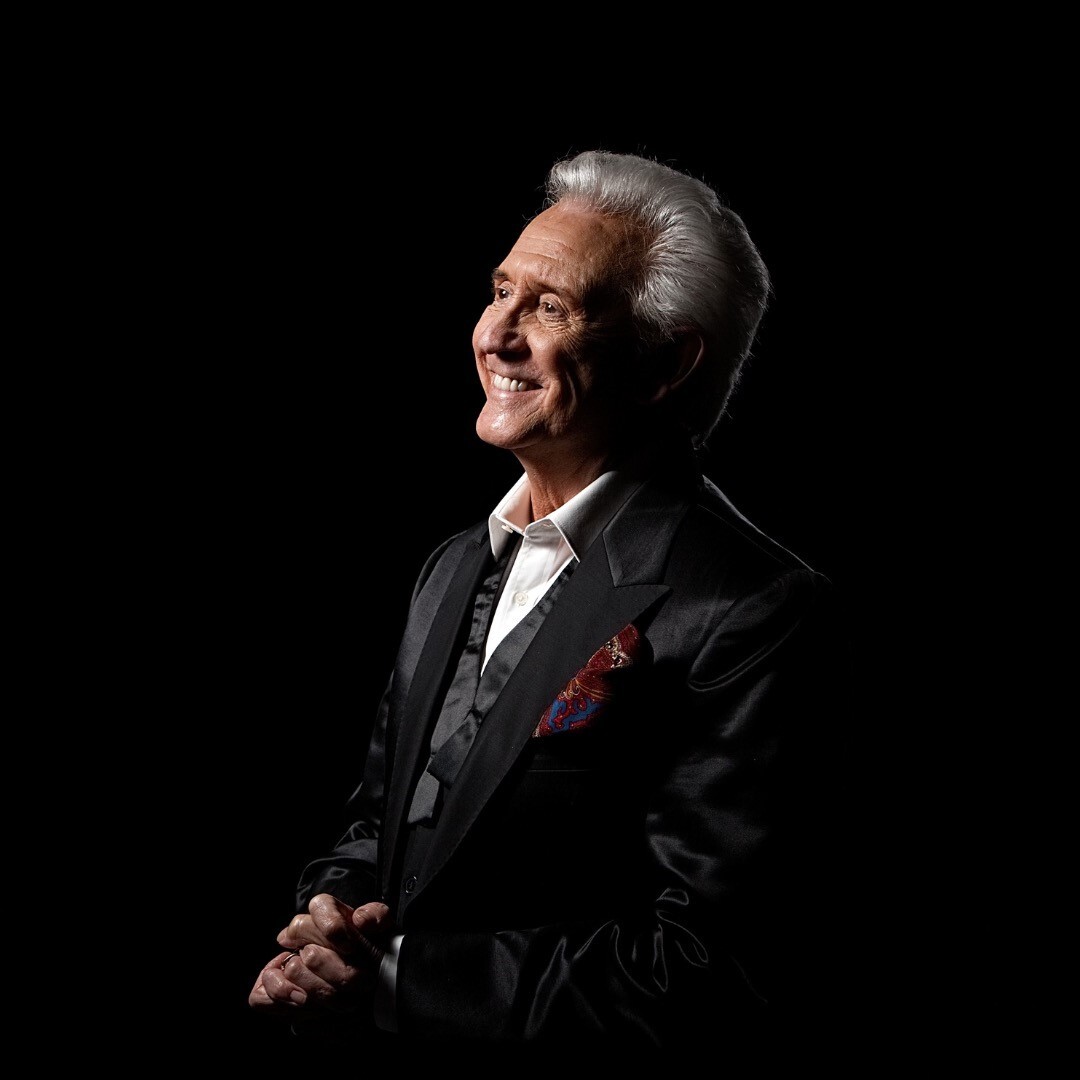 Tony Christie – The Great Farewell Tour – Up Close and Unplugged